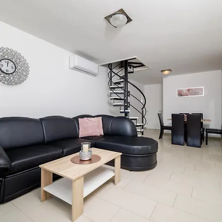 Appartement Tatjana Maisonette Crikvenica