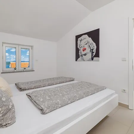 Lägenhet Tatjana Maisonette *