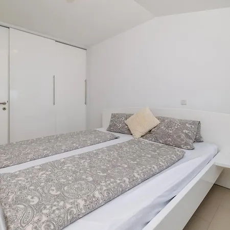 Tatjana Maisonette Lägenhet